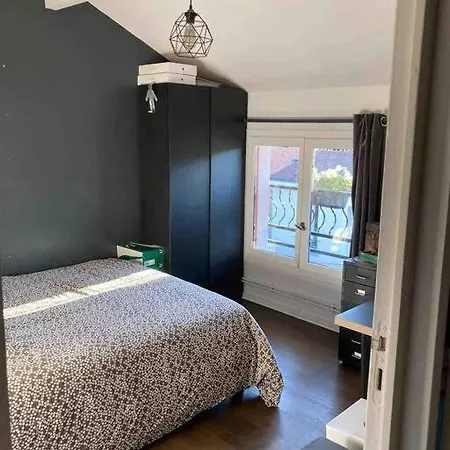 Charmante Maison 2 Terrasses A 5 Mins Du Metro Holiday home
